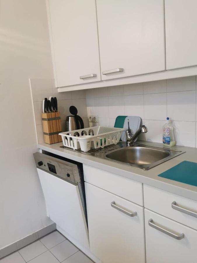 Central Mariahilfer Apartment 4 Min To The City Shopping Center And Schoenbrunn Palace Виена Екстериор снимка